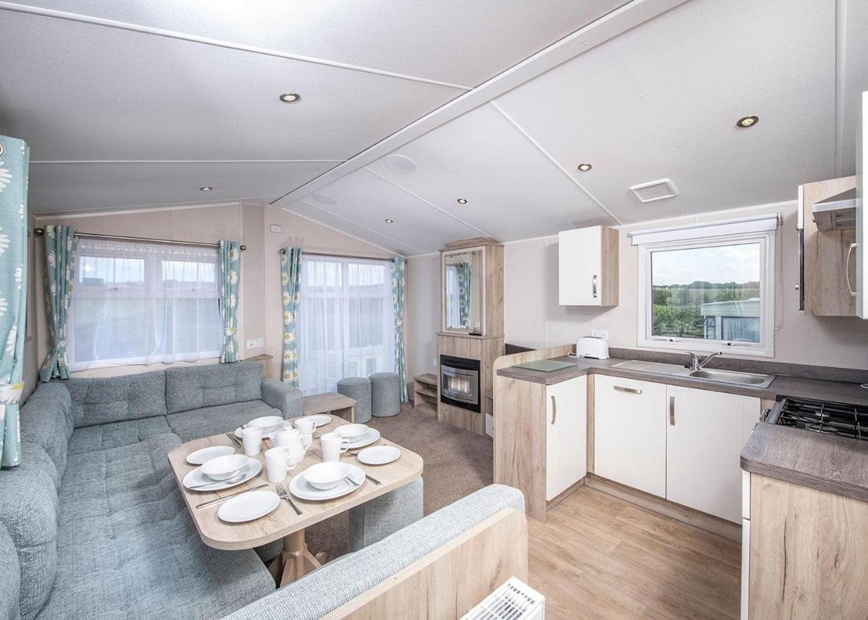 Sandaway Beach Holiday Park Combe Martin Exterior foto